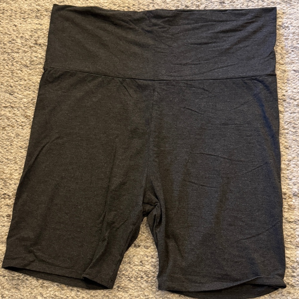 Hatch sz XL Gray Ultimate Before, during, after/Bodyflex bike short